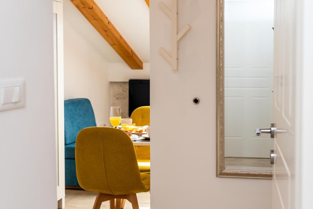 Lighthouse Central Apartments Omiš Екстериор снимка