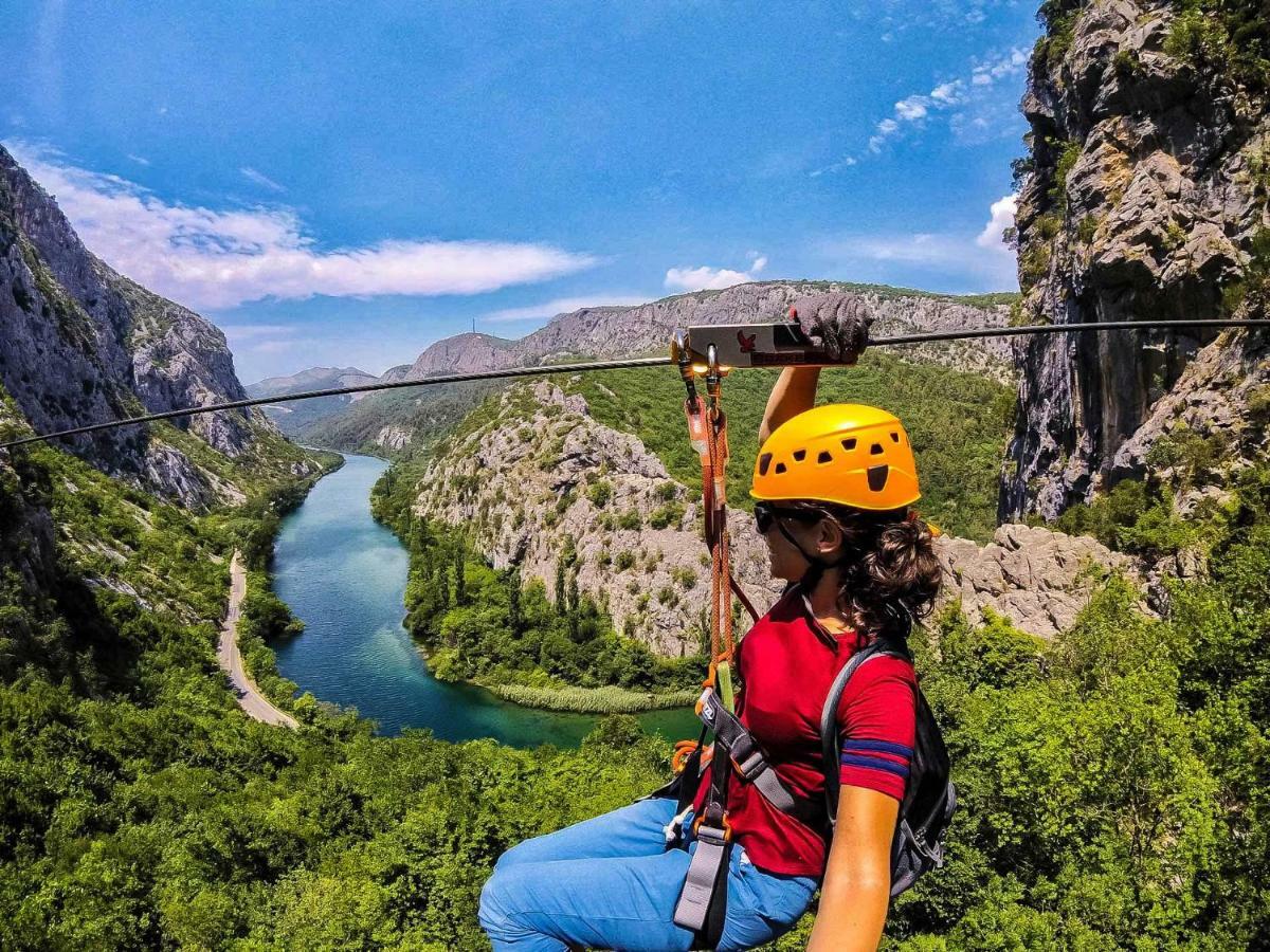Lighthouse Central Apartments Omiš Екстериор снимка